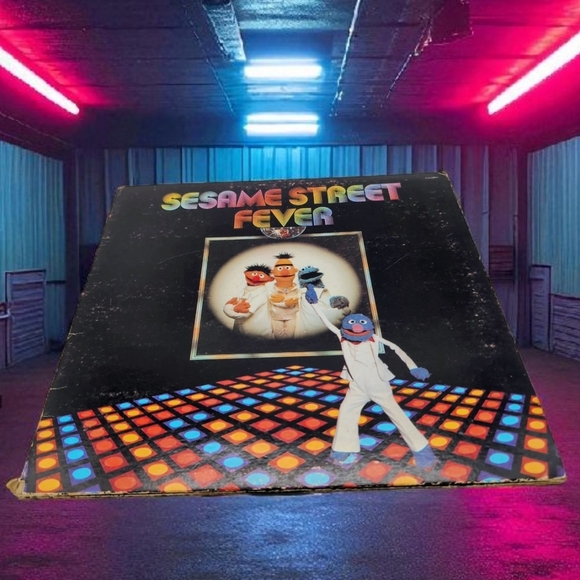 Sesame Street Fever Vinyl Record Saturday Night Fever Parody Robin Gibb - Picture 1 of 6